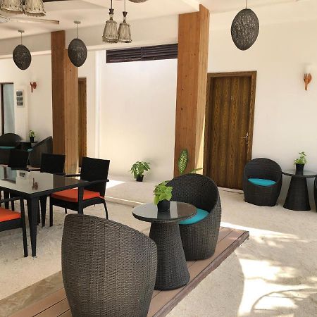 Lvis Blancura Hotel Dharavandhoo Exterior foto