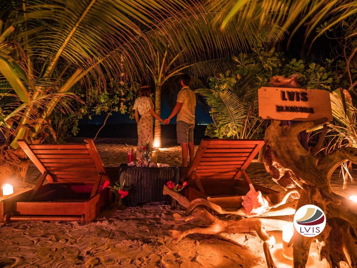 Lvis Blancura Hotel Dharavandhoo Exterior foto